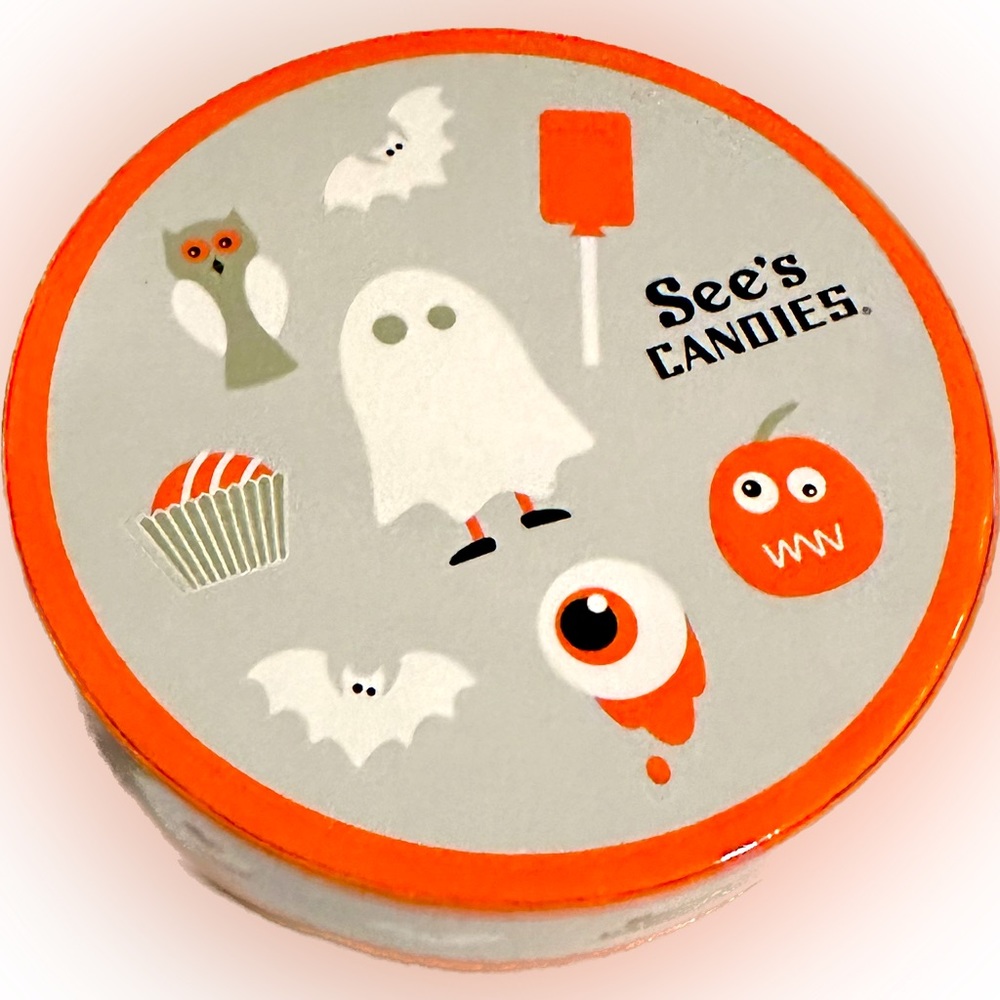 RARE VTG SEE’s CANDIES HALLOWEEN ROUND CHOCOLATE BOX TRINKET GIFT 4” GHOST SCARY